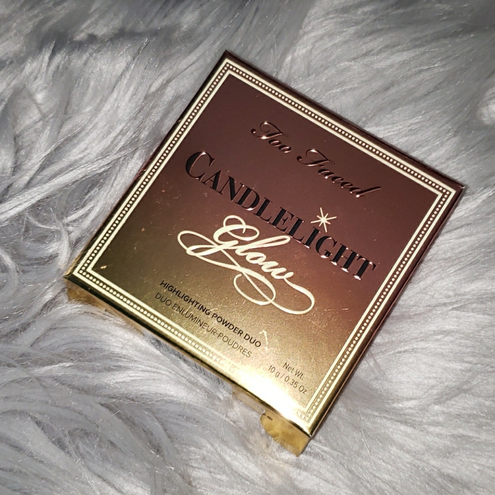 Too Faced Candlelight Glow highlighting powder duo